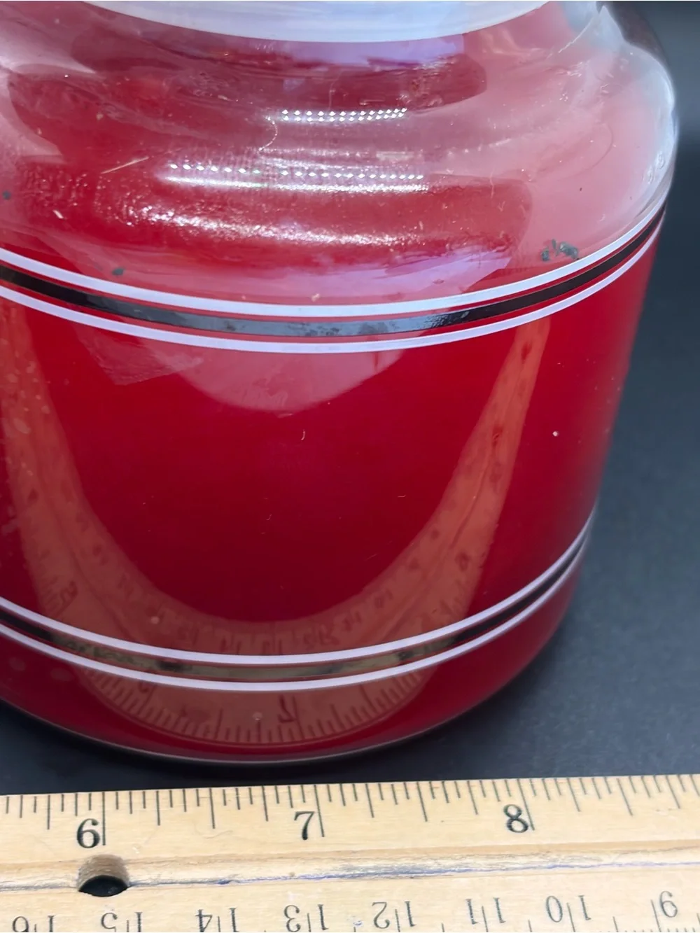 Yankee Candle Tulips 14.5 oz Housewarmer Rare Retired Red Floral Jar Candle